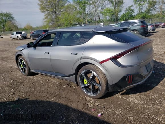 ✅ 2024 Kia EV6 GT • VIN: KNDC5DLE8R5220712 • Lot: 55749525. Listed on Copart with 3,546 mi. Free auction sales archive from the USA and detailed vehicle history report at DreamBid. Image 2.