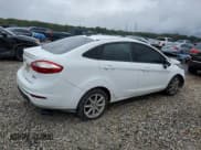 ✅ 2014 Ford Fiesta SE • VIN: 3FADP4BJ6EM219761 • Lot: 85402395. Wystawiony na Copart z przebiegiem 212 635 mil. Bezpłatny archiwum sprzedaży aukcyjnych z USA i szczegółowy raport historii pojazdu na DreamBid. Zdjęcie 3.