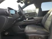 ✅ 2025 Chevrolet Equinox FWD LT • VIN: 3GNAXHEG7SL216235 • Lot: 92391245. Listed on Copart with 35,295 mi. Free auction sales archive from the USA and detailed vehicle history report at DreamBid. Image 7.