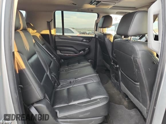 ✅ 2018 GMC Yukon XL SLT • VIN: 1GKS2GKC4JR185786 • Lot: 71130145. Listed on Copart with 132,850 mi. Free auction sales archive from the USA and detailed vehicle history report at DreamBid. Image 11.