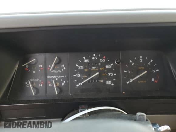 ✅ 1990 Ford Ranger • VIN: 1FTCR15T1LPA42846 • Lot: 88858905. Listed on Copart with 56,097 mi. Free auction sales archive from the USA and detailed vehicle history report at DreamBid. Image 18.