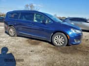 ✅ 2018 Chrysler Pacifica Touring L Plus • VIN: 2C4RC1EG7JR108360 • Lot: 94642315. Wystawiony na Copart z przebiegiem 73 863 mil. Bezpłatny archiwum sprzedaży aukcyjnych z USA i szczegółowy raport historii pojazdu na DreamBid. Zdjęcie 4.
