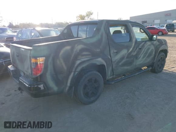 ✅ 2006 Honda Ridgeline RTL • VIN: 2HJYK16586H504981 • Lot: 43705017. Wystawiony na IAAI z przebiegiem 263 678 mil. Bezpłatny archiwum sprzedaży aukcyjnych z USA i szczegółowy raport historii pojazdu na DreamBid. Zdjęcie 4.