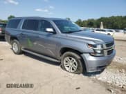 ✅ 2018 Chevrolet Suburban LS • VIN: 1GNSCGKC6JR354626 • Lot: 73721314. Wystawiony na Copart z przebiegiem 127 029 mil. Bezpłatny archiwum sprzedaży aukcyjnych z USA i szczegółowy raport historii pojazdu na DreamBid. Zdjęcie 4.