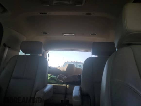 2008 Chevrolet Tahoe 3LT с VIN 1GNFK13078R185524, выставлен на аукционе Copart как лот 86863195 с пробегом 172 904 миль миль и Списание • Salvage title. История ставок и продаж доступна на DreamBid. Изображение 10.