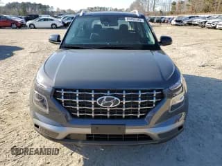 ✅ 2024 Hyundai Venue Limited • VIN: KMHRC8A38RU325096 • Lot: 89403145. Listed on Copart with 1,588 mi. Free auction sales archive from the USA and detailed vehicle history report at DreamBid. Image 5.