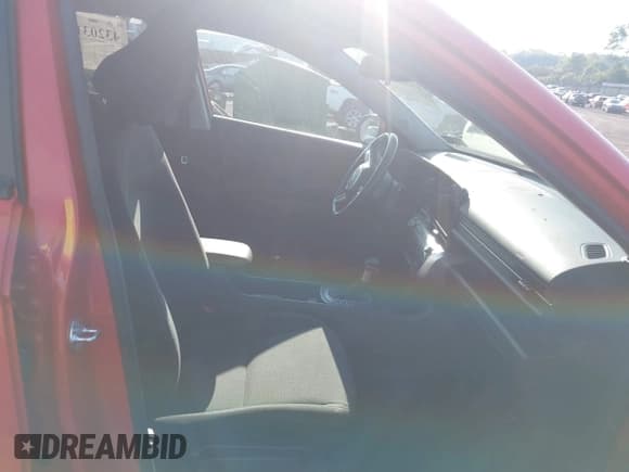 ✅ 2024 Hyundai Kona SEL • VIN: KM8HBCAB2RU136386 • Лот: 43203107. Опубликован ранее на IAAI с пробегом 33 416 миль. Бесплатный доступ к архиву аукционных продаж из США и подробный отчёт об истории автомобиля на DreamBid. Изображение 5.