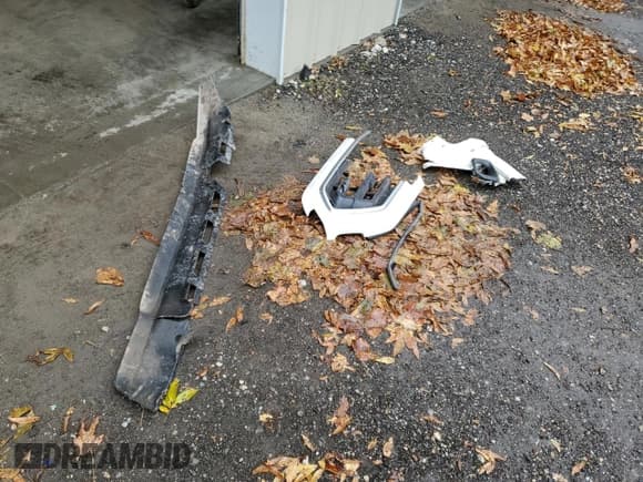 ✅ 2021 Toyota Tacoma SR • VIN: 3TMCZ5AN6MM418057 • Lot: 87066525. Listed on Copart with 189,001 mi. Free auction sales archive from the USA and detailed vehicle history report at DreamBid. Image 12.