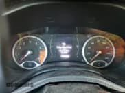 ✅ 2018 Jeep Renegade Latitude • VIN: ZACCJABB9JPH32413 • Лот: 80965025. Опубликован ранее на Copart с пробегом Не указан. Бесплатный доступ к архиву аукционных продаж из США и подробный отчёт об истории автомобиля на DreamBid. Изображение 9.