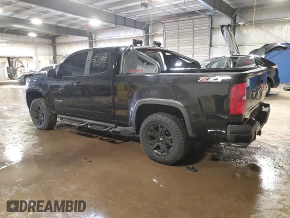✅ 2016 Chevrolet Colorado 4WD Z71 • VIN: 1GCHTDE33G1256612 • Лот: 56553795. Опубликован ранее на Copart с пробегом 143 862 миль. Бесплатный доступ к архиву аукционных продаж из США и подробный отчёт об истории автомобиля на DreamBid. Изображение 2.