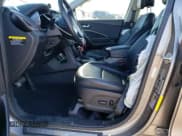 ✅ 2018 Hyundai Santa Fe Ultimate • VIN: 5XYZWDLA3JG519220 • Lot: 37727083. Listed on Copart with 66,683 mi. Free auction sales archive from the USA and detailed vehicle history report at DreamBid. Image 7.