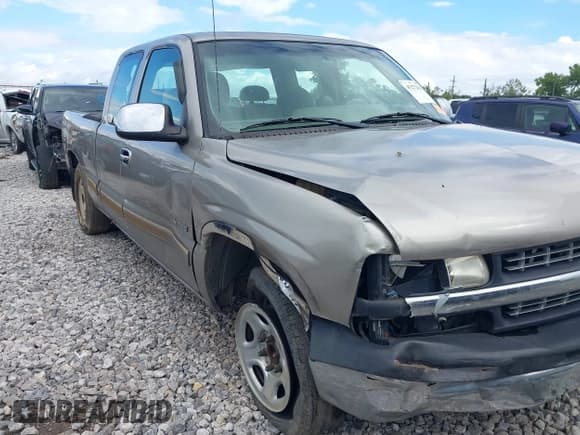 ✅ 2002 Chevrolet Silverado 1500 LT • VIN: 2GCEC19TX21218731 • Лот: 43272633. Опубликован ранее на IAAI с пробегом 301 628 миль. Бесплатный доступ к архиву аукционных продаж из США и подробный отчёт об истории автомобиля на DreamBid. Изображение 1.