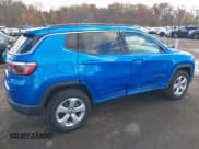 ✅ 2019 Jeep Compass Latitude • VIN: 3C4NJDBB4KT674845 • Lot: 43564369. Wystawiony na IAAI z przebiegiem 69 435 mil. Bezpłatny archiwum sprzedaży aukcyjnych z USA i szczegółowy raport historii pojazdu na DreamBid. Zdjęcie 17.