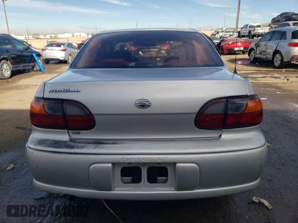 2001 Chevrolet Malibu z VIN 1G1ND52J316168655, wystawiony jako Copart lot #86269174 z przebiegiem 231 967 mil mil oraz Szkoda całkowita • Salvage title. Historia ofert i sprzedaży dostępna na DreamBid. Obrazek 6.