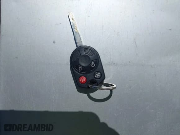 ✅ 2016 Ford Transit • VIN: 1FTYE2CM8GKA38461 • Лот: 42715089. Опубликован ранее на IAAI с пробегом 256 129 миль. Бесплатный доступ к архиву аукционных продаж из США и подробный отчёт об истории автомобиля на DreamBid. Изображение 11.