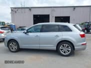 ✅ 2018 Audi Q7 Premium Plus • VIN: WA1LAAF77JD039368 • Lot: 42820703. Listed on IAAI with 265,629 mi. Free auction sales archive from the USA and detailed vehicle history report at DreamBid. Image 14.