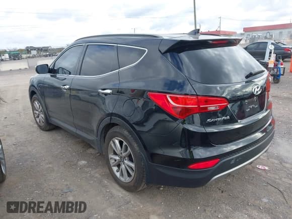 ✅ 2015 Hyundai Santa Fe • VIN: 5XYZU3LA4FG295401 • Лот: 43661856. Опубликован ранее на IAAI с пробегом 103 839 миль. Бесплатный доступ к архиву аукционных продаж из США и подробный отчёт об истории автомобиля на DreamBid. Изображение 3.