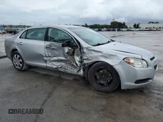 ✅ 2010 Chevrolet Malibu 1FL • VIN: 1G1ZA5E05AF106655 • Lot: 66296364. Listed on Copart with 163,695 mi. Free auction sales archive from the USA and detailed vehicle history report at DreamBid. Image 4.