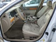 ✅ 2006 Lincoln Zephyr • VIN: 3LNHM26126R668308 • Лот: 76798854. Опубликован ранее на Copart с пробегом Не указан. Бесплатный доступ к архиву аукционных продаж из США и подробный отчёт об истории автомобиля на DreamBid. Изображение 7.