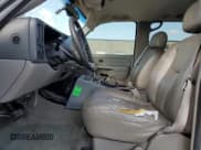 ✅ 2006 Chevrolet Suburban LS 1WT • VIN: 1GNEC16Z66J169653 • Лот: 55220515. Опубликован ранее на Copart с пробегом 107 443 миль. Бесплатный доступ к архиву аукционных продаж из США и подробный отчёт об истории автомобиля на DreamBid. Изображение 7.