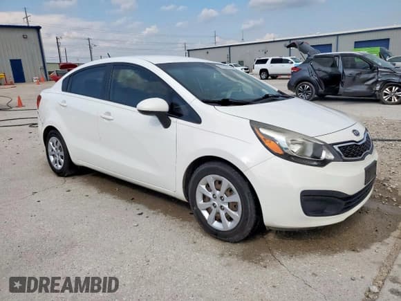 ✅ 2012 Kia Rio EX • VIN: KNADN4A37C6051898 • Lot: 68436965. Listed on Copart with 183,344 mi. Free auction sales archive from the USA and detailed vehicle history report at DreamBid. Image 4.