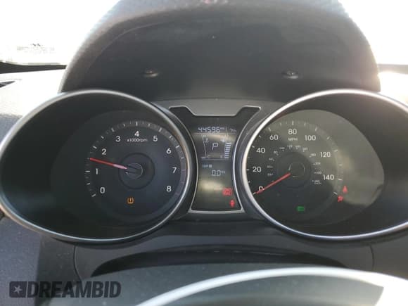 ✅ 2016 Hyundai Veloster • VIN: KMHTC6AD0GU296645 • Lot: 86675155. Listed on Copart with 44,596 mi. Free auction sales archive from the USA and detailed vehicle history report at DreamBid. Image 9.