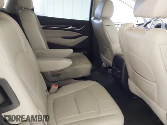 ✅ 2019 Buick Enclave Premium • VIN: 5GAEVBKW7KJ189040 • Lot: 41071724. Listed on IAAI with 89,080 mi. Free auction sales archive from the USA and detailed vehicle history report at DreamBid. Image 8.