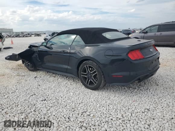 ✅ 2019 Ford Mustang EcoBoost Premium • VIN: 1FATP8UH5K5115647 • Лот: 87118525. Опубликован ранее на Copart с пробегом 56 306 миль. Бесплатный доступ к архиву аукционных продаж из США и подробный отчёт об истории автомобиля на DreamBid. Изображение 2.
