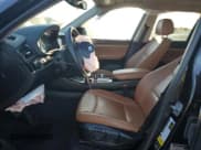 ✅ 2016 BMW X3 xDrive28i • VIN: 5UXWX9C59G0D77648 • Lot: 90714795. Wystawiony na Copart z przebiegiem 81 602 mil. Bezpłatny archiwum sprzedaży aukcyjnych z USA i szczegółowy raport historii pojazdu na DreamBid. Zdjęcie 7.