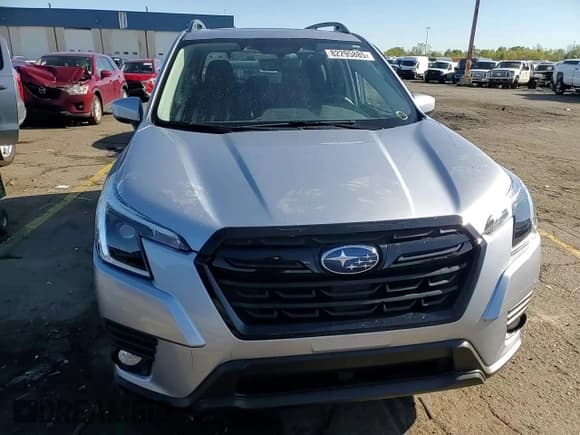 ✅ 2023 Subaru Forester Premium • VIN: JF2SKADC4PH487634 • Lot: 82295885. Listed on Copart with 20,840 mi. Free auction sales archive from the USA and detailed vehicle history report at DreamBid. Image 14.