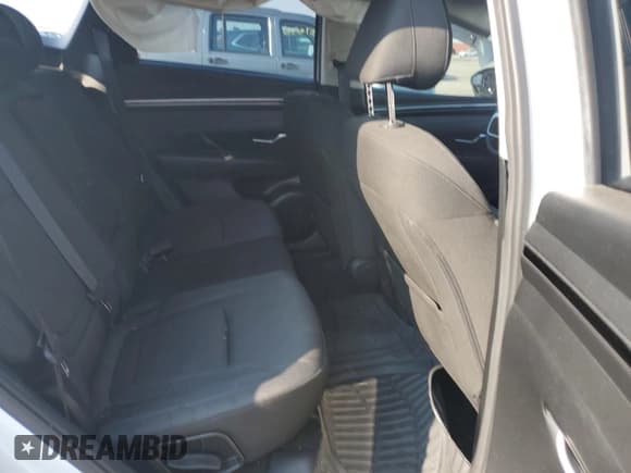 ✅ 2022 Hyundai Tucson SE • VIN: 5NMJACAE2NH052489 • Lot: 64508355. Wystawiony na Copart z przebiegiem 41 107 mil. Bezpłatny archiwum sprzedaży aukcyjnych z USA i szczegółowy raport historii pojazdu na DreamBid. Zdjęcie 10.