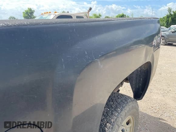 ✅ 2011 Chevrolet Silverado 2500HD Work Truck • VIN: 1GC2KVCG5BZ198498 • Lot: 43014599. Wystawiony na IAAI z przebiegiem Nie podano. Bezpłatny archiwum sprzedaży aukcyjnych z USA i szczegółowy raport historii pojazdu na DreamBid. Zdjęcie 1.