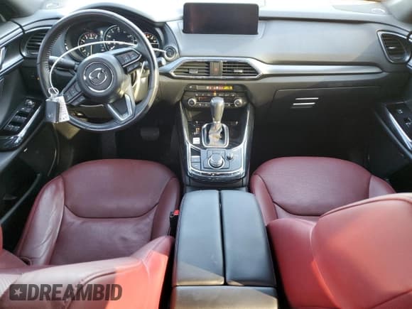 ✅ 2021 Mazda CX-9 Carbon Edition • VIN: JM3TCBDY2M0507172 • Lot: 82283805. Wystawiony na Copart z przebiegiem 25 026 mil. Bezpłatny archiwum sprzedaży aukcyjnych z USA i szczegółowy raport historii pojazdu na DreamBid. Zdjęcie 8.