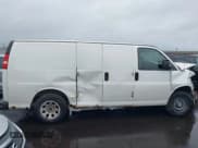 ✅ 2008 Chevrolet Express Cargo • VIN: 1GCFG15X981138949 • Лот: 43794665. Опубликован ранее на IAAI с пробегом 216 089 миль. Бесплатный доступ к архиву аукционных продаж из США и подробный отчёт об истории автомобиля на DreamBid. Изображение 13.