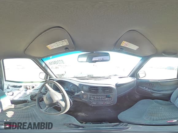 ✅ 2000 Chevrolet S-10 LS • VIN: 1GCCS14W8YK222863 • Лот: 87249414. Опубликован ранее на Copart с пробегом 217 295 миль. Бесплатный доступ к архиву аукционных продаж из США и подробный отчёт об истории автомобиля на DreamBid. Изображение 13.