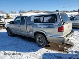 ✅ 2000 Chevrolet S-10 LS • VIN: 1GCCS19W6Y8249324 • Лот: 84201704. Опубликован ранее на Copart с пробегом Не указан. Бесплатный доступ к архиву аукционных продаж из США и подробный отчёт об истории автомобиля на DreamBid. Изображение 2.