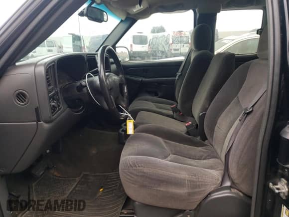 2005 Chevrolet Silverado 1500 LS z VIN 2GCEC19T051174209, wystawiony jako Copart lot #71969214 z przebiegiem 199 192 mil mil oraz Szkoda całkowita • Salvage title. Historia ofert i sprzedaży dostępna na DreamBid. Obrazek 7.