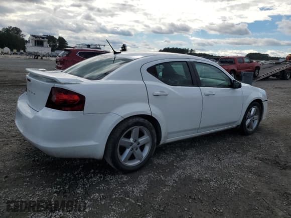 ✅ 2013 Dodge Avenger SE V6 • VIN: 1C3CDZAG6DN769049 • Лот: 82490545. Опубликован ранее на Copart с пробегом 130 194 миль. Бесплатный доступ к архиву аукционных продаж из США и подробный отчёт об истории автомобиля на DreamBid. Изображение 3.