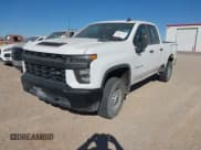 ✅ 2022 Chevrolet Silverado 2500HD Work Truck • VIN: 1GC2YLEY9NF233770 • Lot: 40905415. Wystawiony na IAAI z przebiegiem 145 387 mil. Bezpłatny archiwum sprzedaży aukcyjnych z USA i szczegółowy raport historii pojazdu na DreamBid. Zdjęcie 2.