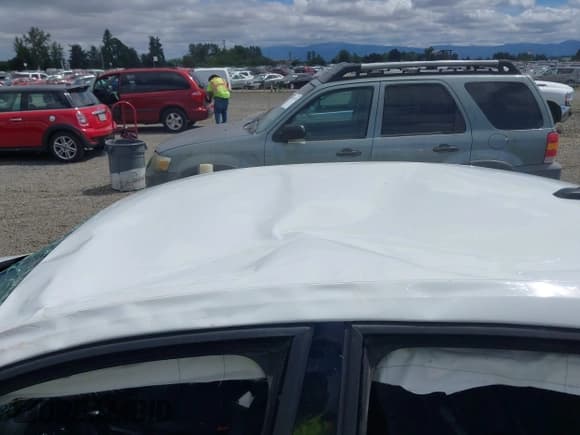 ✅ 2014 Volkswagen Jetta SE • VIN: 3VWD17AJ1EM314028 • Lot: 42591957. Listed on IAAI with 123,424 mi. Free auction sales archive from the USA and detailed vehicle history report at DreamBid. Image 15.