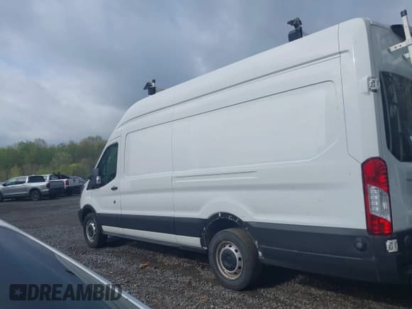 ✅ 2019 Ford Transit • VIN: 1FTBW3XG2KKA66858 • Лот: 41969887. Опубликован ранее на IAAI с пробегом 140 304 миль. Бесплатный доступ к архиву аукционных продаж из США и подробный отчёт об истории автомобиля на DreamBid. Изображение 14.