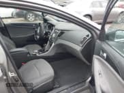 ✅ 2014 Hyundai Sonata GLS • VIN: 5NPEB4AC1EH899719 • Lot: 43292585. Wystawiony na IAAI z przebiegiem 110 499 mil. Bezpłatny archiwum sprzedaży aukcyjnych z USA i szczegółowy raport historii pojazdu na DreamBid. Zdjęcie 5.