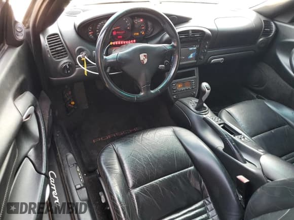 ✅ 2003 Porsche 911 • VIN: WP0CA29923S653736 • Лот: 67798694. Опубликован ранее на Copart с пробегом 107 462 миль. Бесплатный доступ к архиву аукционных продаж из США и подробный отчёт об истории автомобиля на DreamBid. Изображение 8.