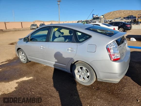 ✅ 2009 Toyota Prius • VIN: JTDKB20U497872400 • Lot: 90834135. Wystawiony na Copart z przebiegiem 120 216 mil. Bezpłatny archiwum sprzedaży aukcyjnych z USA i szczegółowy raport historii pojazdu na DreamBid. Zdjęcie 2.