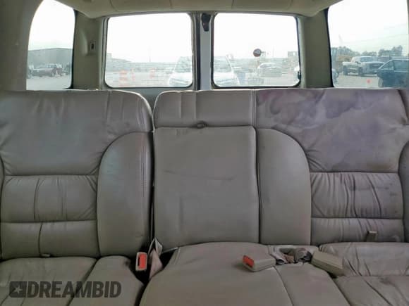 ✅ 1998 GMC Yukon • VIN: 1GKEK13R0WJ701256 • Lot: 65425065. Listed on Copart with 266,898 mi. Free auction sales archive from the USA and detailed vehicle history report at DreamBid. Image 10.