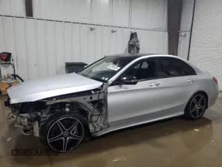 ✅ 2016 Mercedes-Benz C 450 AMG • VIN: 55SWF6EB9GU102994 • Lot: 82044425. Wystawiony na Copart z przebiegiem 92 806 mil. Bezpłatny archiwum sprzedaży aukcyjnych z USA i szczegółowy raport historii pojazdu na DreamBid. Zdjęcie 1.