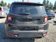 ✅ 2019 Jeep Renegade Trailhawk • VIN: ZACNJBC19KPK71832 • Lot: 81636315. Wystawiony na Copart z przebiegiem 39 815 mil. Bezpłatny archiwum sprzedaży aukcyjnych z USA i szczegółowy raport historii pojazdu na DreamBid. Zdjęcie 6.