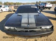 ✅ 2009 Dodge Challenger SRT-8 • VIN: 2B3LJ74W19H569418 • Lot: 82224314. Wystawiony na Copart z przebiegiem 97 815 mil. Bezpłatny archiwum sprzedaży aukcyjnych z USA i szczegółowy raport historii pojazdu na DreamBid. Zdjęcie 5.