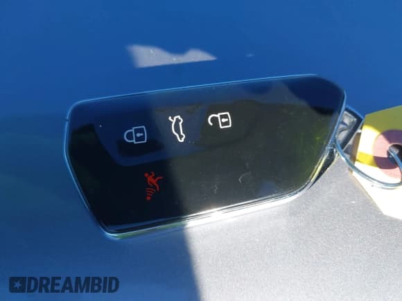 ✅ 2023 Volkswagen ID.4 Pro • VIN: 1V2VMPE81PC031217 • Лот: 43418328. Опубликован ранее на IAAI с пробегом 19 387 миль. Бесплатный доступ к архиву аукционных продаж из США и подробный отчёт об истории автомобиля на DreamBid. Изображение 11.