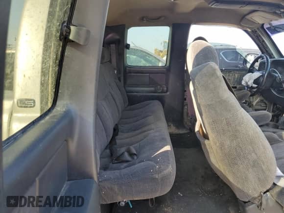 ✅ 1999 Chevrolet Silverado 1500 LT • VIN: 1GCEK19TXXE138306 • Lot: 69669864. Wystawiony na Copart z przebiegiem Nie podano mil. Skorzystaj z bezpłatnego archiwum sprzedaży aukcyjnych z USA i zobacz szczegółowy raport historii pojazdu na DreamBid. Zdjęcie 10.